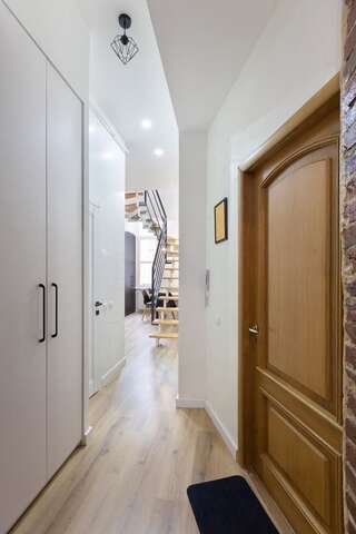 Апартаменты Apartment On Khmelnytskoho 11/14а Львов Апартаменты-36