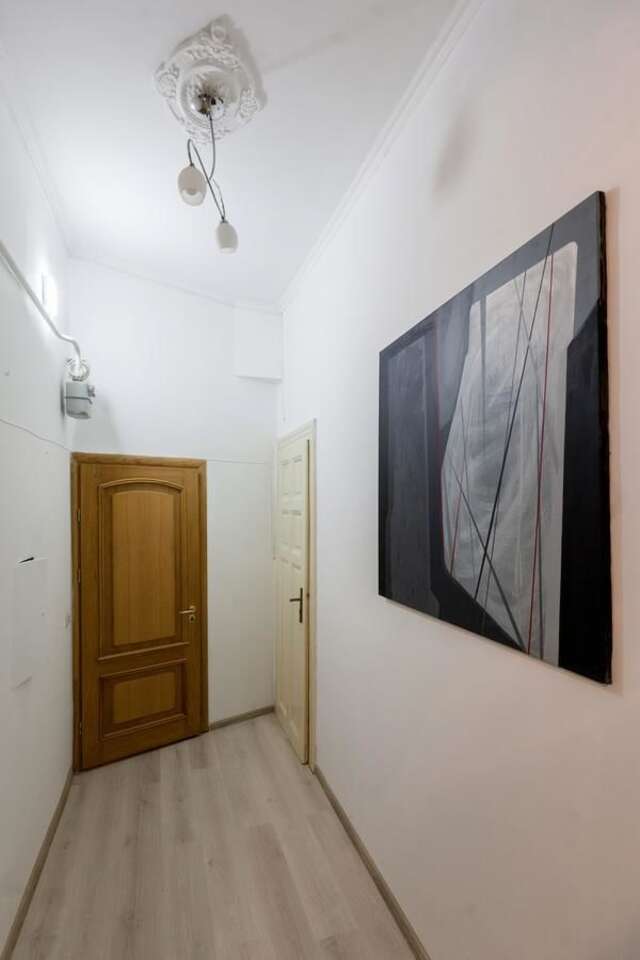 Апартаменты Apartment On Khmelnytskoho 11/14а Львов-4